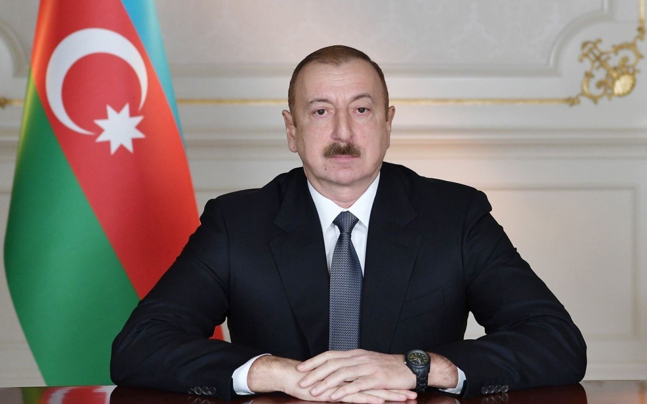 İlham Əliyev Cibuti Prezidentini təbrik edib