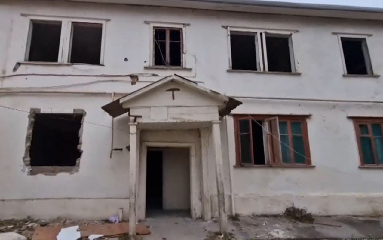 Sumqayıtda bu yaşayış binaları sökülür - Video