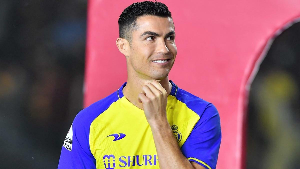 Ronaldo karyerasının 959-cu qolunu vurdu