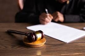 Arvadını öldürmək istəyən şəxsin cəzası 4 il 6 ay azaldılıb