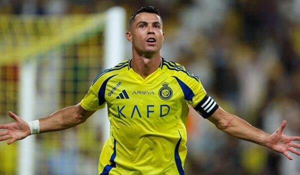 Ronaldo "Əl-Nəsr"in oyununu boykot etdi