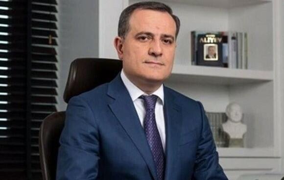 Bayramov İshaq Dara zəng etdi