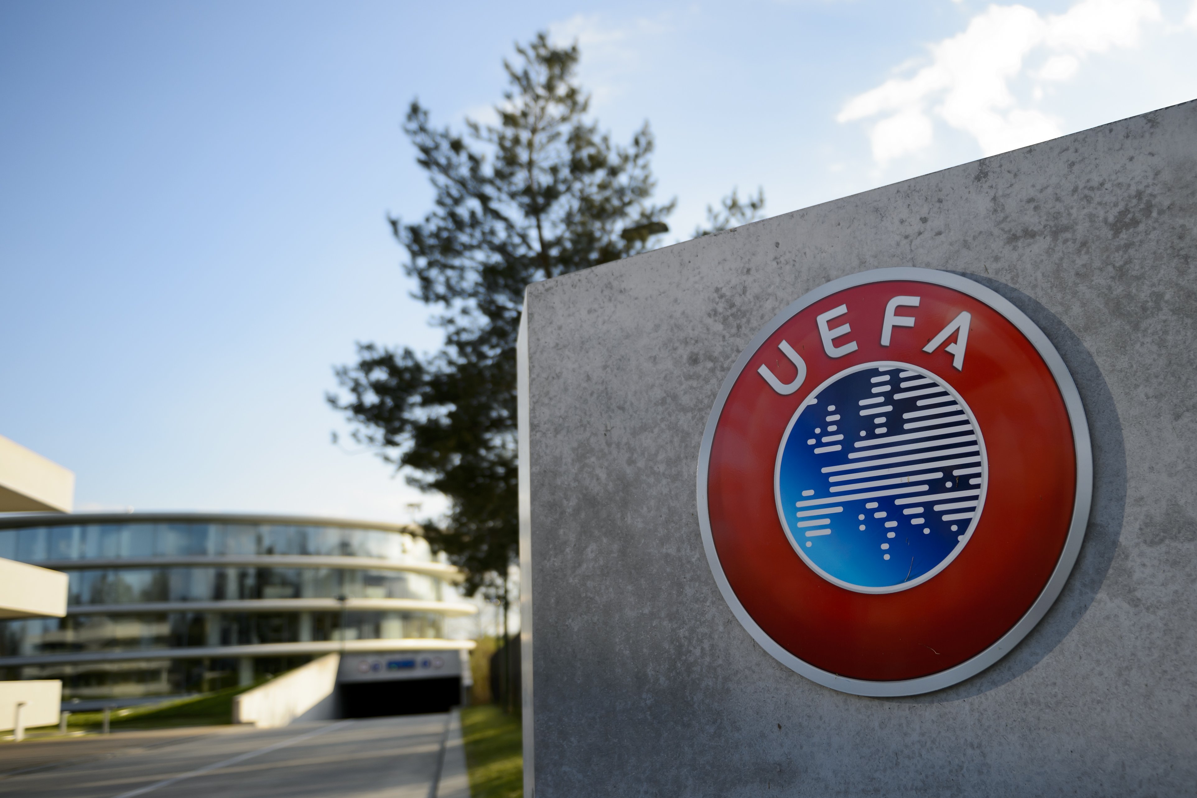 Veteran futbolçumuza UEFA-da rəhbər vəzifə verildi