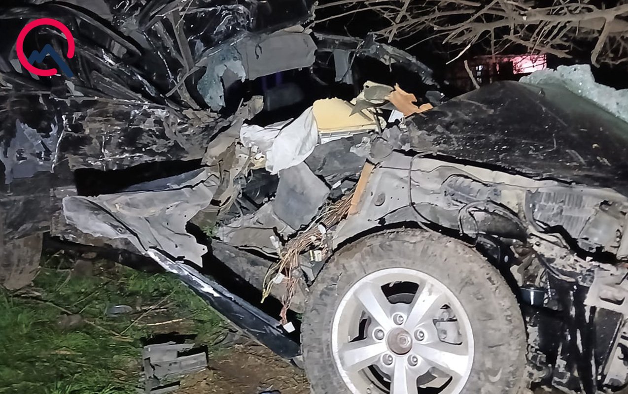 Ağdamda avtomobil ağaca çırpılıb, ölən və yaralı var