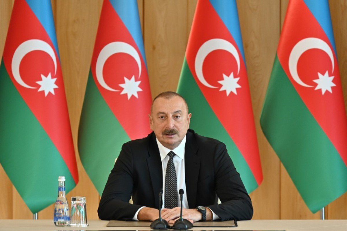 Prezident: Bu gün ağsaqqallarımız ölkə həyatının bütün sahələrində fəal iştirak edirlər