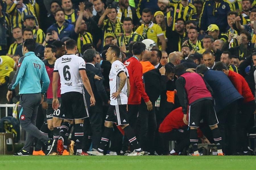 "Beşiktaş" və "Trabzonspor" kubokun yarımfinalında!