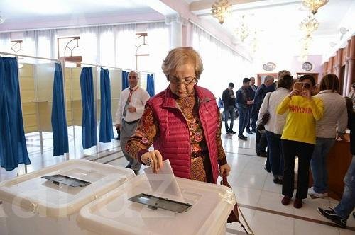 Qalina Mehdiyeva hələ də vergi borcunu ödəməyib